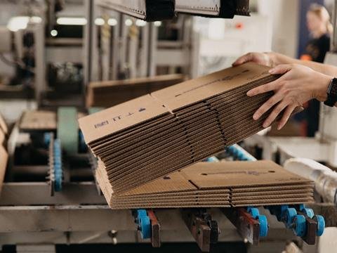 14852 corrugated 53370 (1)